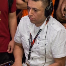 Alex Valle